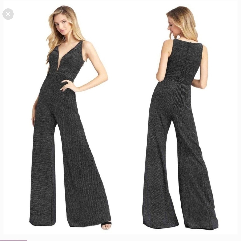 MAC DUGGAL Sleeveless V Neck Plunge Velvet Wide Leg Formal Jumpsuit Black Size 2
